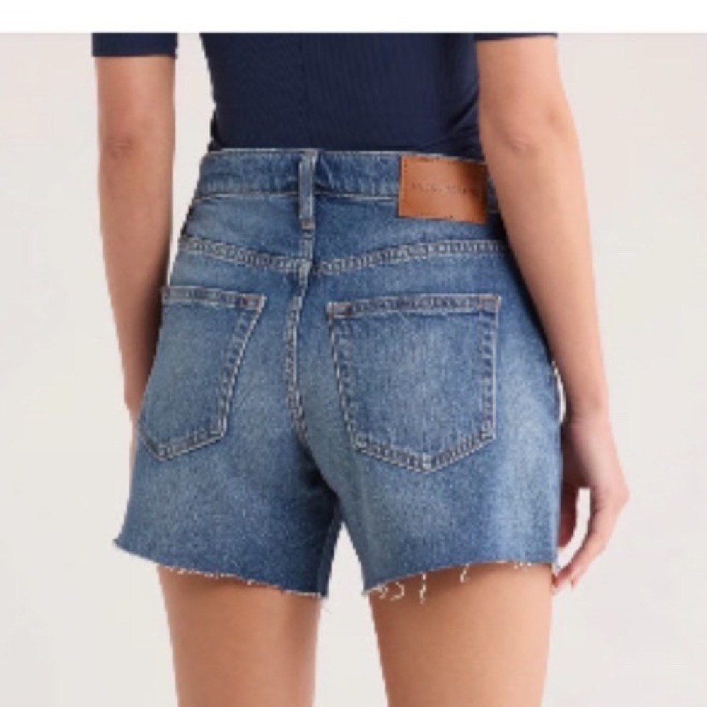 Lucky brand High Rise 4 Inch Mom Shorts Floral Embroidered Denim Size 4/27 retro - Picture 2 of 9